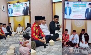 Jenderal TNI (Purn) Dudung Abdurachman dan Wilson Lalengke Berbuka Puasa Bersama di Kediaman Ustadz Anton Susanto