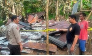 Polsek Malalayang Amankan TKP Kebakaran Pondok di Area Perkebunan, Kerugian Ditaksir Rp25 Juta